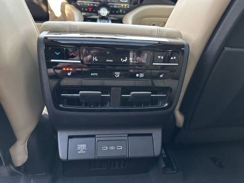 New 2026 Acura MDX w/ Advance Package image 28