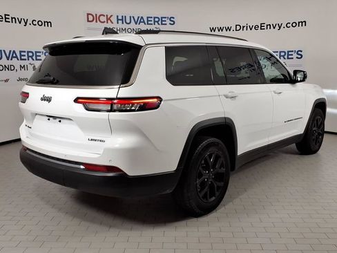 Used 2021 Jeep Grand Cherokee L Limited AWD/4WD image 4