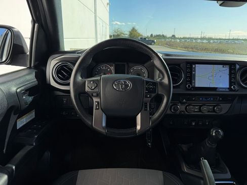 Certified 2020 Toyota Tacoma TRD Off-Road w/ Technology Package image 13