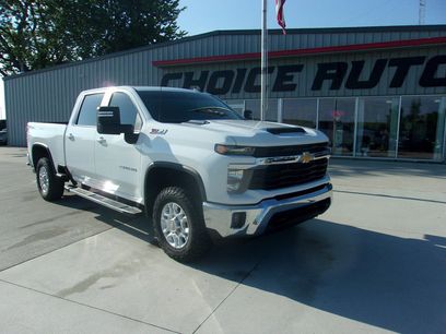 Used 2024 Chevrolet Silverado 2500 LT