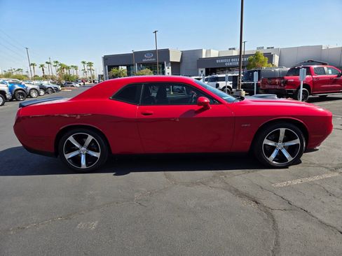 Used 2016 Dodge Challenger R/T Plus RWD image 7
