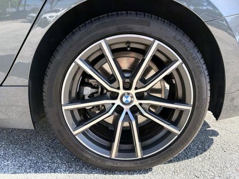 Used 2021 BMW 330i xDrive Sedan w/ Convenience Package AWD/4WD image 10