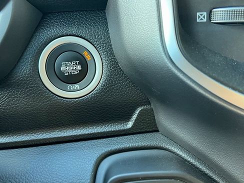 New 2026 RAM 3500 Big Horn AWD/4WD image 27