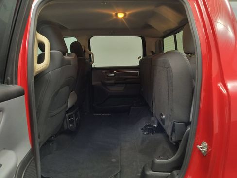 Used 2019 RAM 1500 Big Horn AWD/4WD image 27