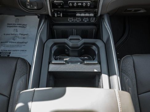 New 2026 RAM 3500 Longhorn image 33