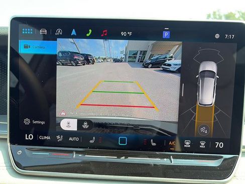 New 2025 Volkswagen Tiguan SE image 20