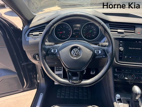 Used 2020 Volkswagen Tiguan SE R-Line FWD image 16