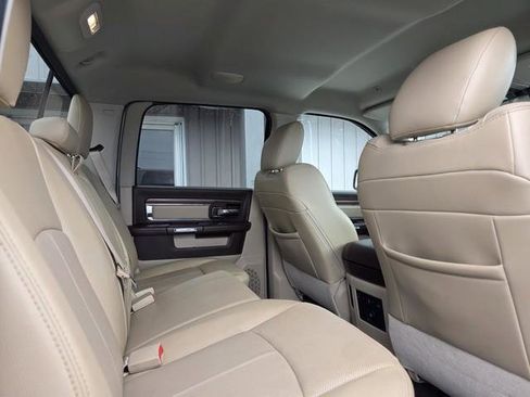 Used 2018 RAM 1500 Laramie image 21