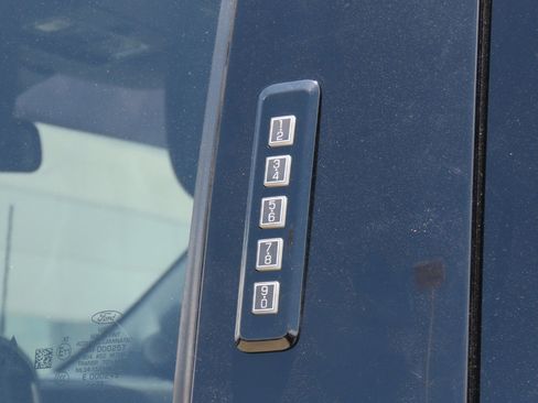 Used 2023 Ford F250 Lariat w/ Lariat Ultimate Package AWD/4WD image 19