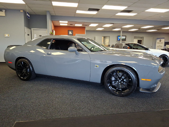 Used 2023 Dodge Challenger R/T Scat Pack w/ 1320 Plus Group RWD image 7