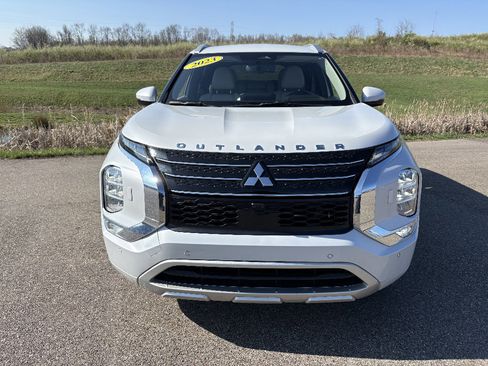 Used 2023 Mitsubishi Outlander SEL AWD/4WD image 8