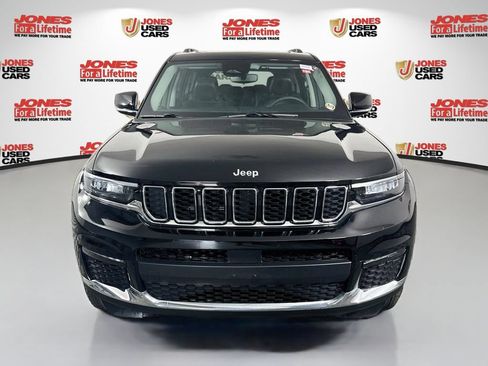 Used 2023 Jeep Grand Cherokee L Limited AWD/4WD image 12