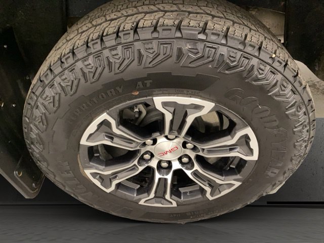 Used 2024 GMC Canyon AT4 AWD/4WD image 37