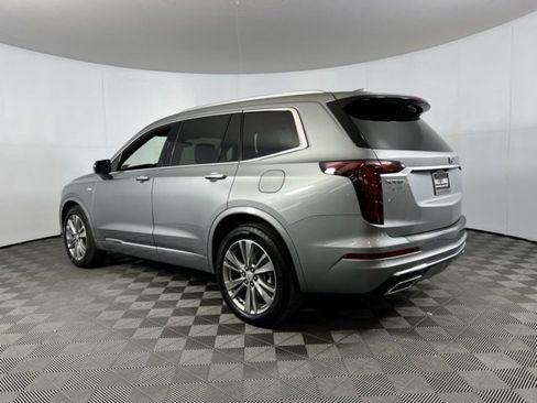 Used 2024 Cadillac XT6 Premium Luxury image 6