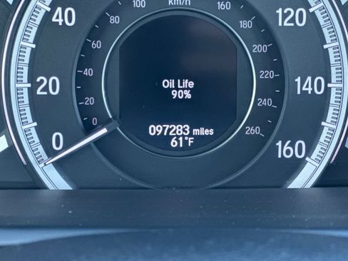 Used 2016 Honda Accord Touring image 27