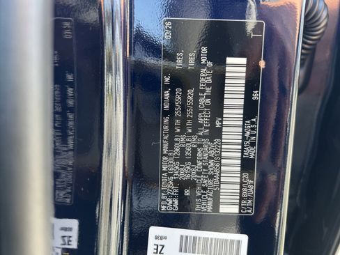 New 2026 Toyota Grand Highlander Limited image 22