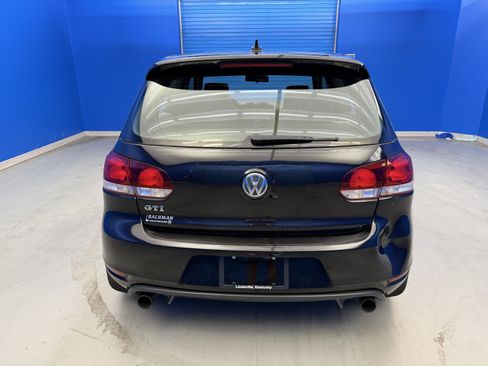 Used 2011 Volkswagen GTI 2-Door FWD image 6