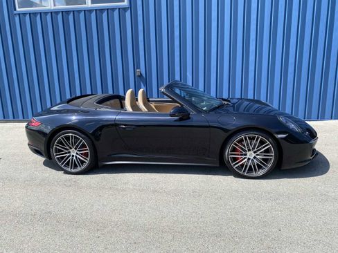 Used 2017 Porsche 911 Carrera 4S image 12