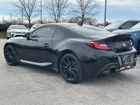 Used 2024 Toyota GR86 Premium image 5