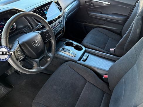 Used 2022 Honda Pilot Sport image 4