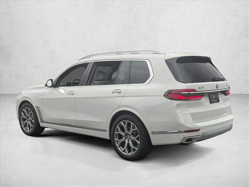New 2026 BMW X7 xDrive40i w/ Premium Package image 9