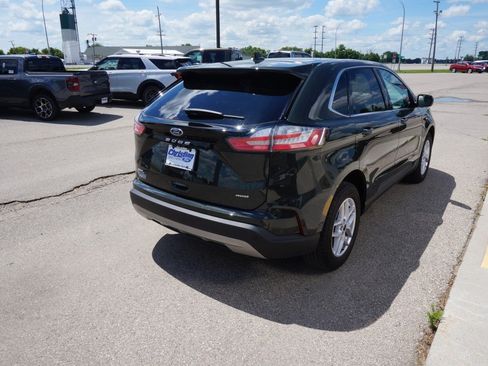 Used 2023 Ford Edge SEL w/ Convenience Package AWD/4WD image 5
