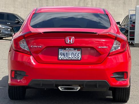 Used 2019 Honda Civic Sport image 8