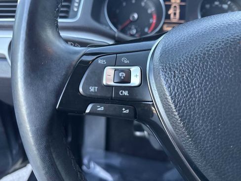 Used 2018 Volkswagen Passat 2.0T R-Line image 22