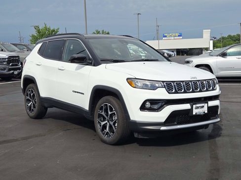 Used 2025 Jeep Compass Limited AWD/4WD image 1