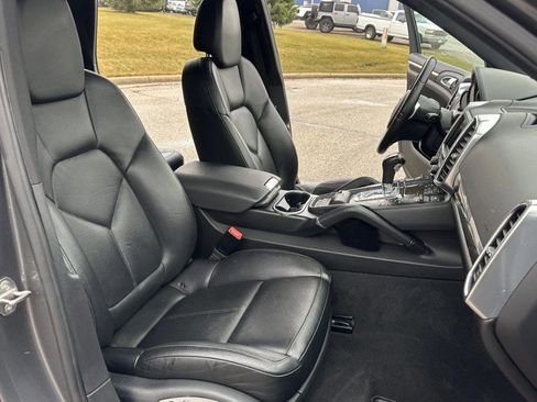 Used 2013 Porsche Cayenne Diesel image 30