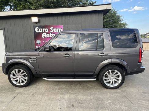 Used 2016 Land Rover LR4 HSE Silver Edition AWD/4WD image 4