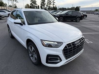 Used 2024 Audi Q5 2.0T Premium w/ Convenience Package