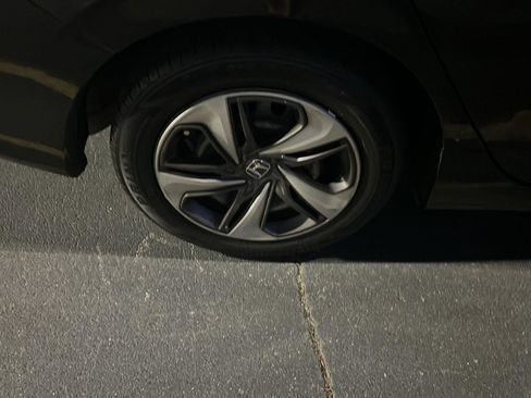 Used 2020 Honda Civic LX image 7