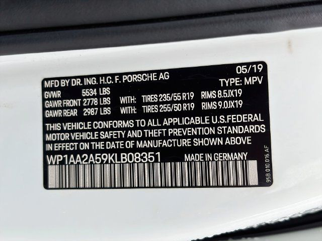 Used 2019 Porsche Macan AWD/4WD image 19
