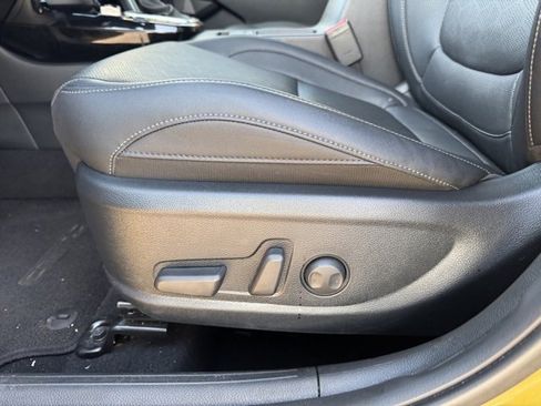 Used 2024 Kia Seltos SX image 22