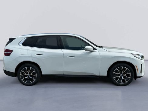 New 2026 BMW X3 xDrive30i w/ Premium Package AWD/4WD image 2