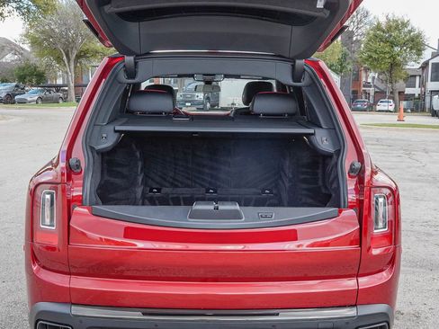 Certified 2024 Rolls-Royce Cullinan Black Badge w/ Dark Exterior Package image 47