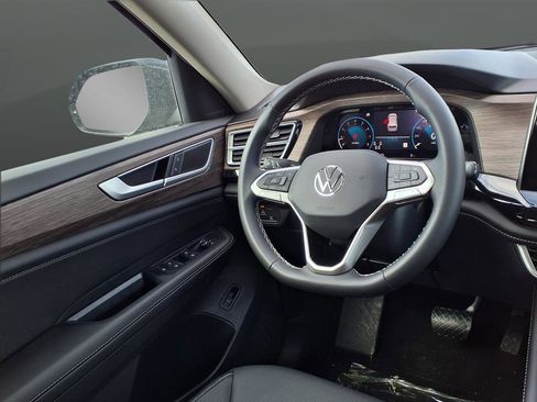 New 2026 Volkswagen Atlas SEL image 42