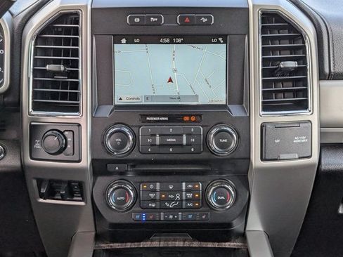 Used 2018 Ford F250 Lariat w/ Lariat Ultimate Package AWD/4WD image 16
