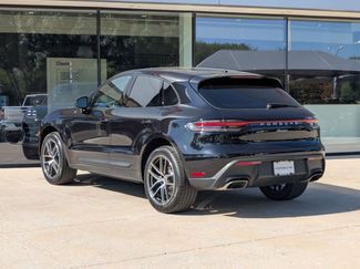 Certified 2025 Porsche Macan video 3