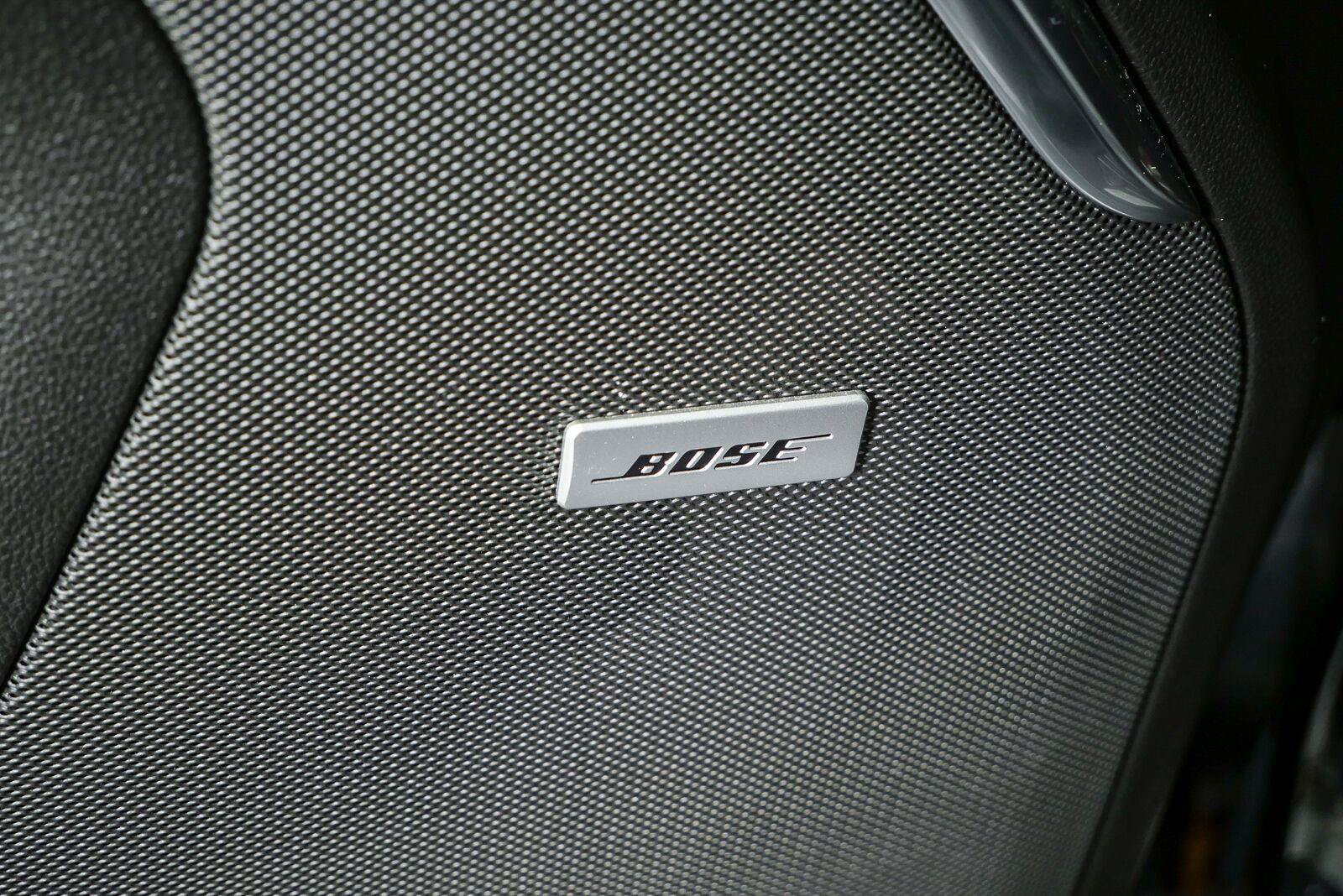Used 2022 GMC Yukon XL Denali w/ Denali Ultimate Package AWD/4WD image 7
