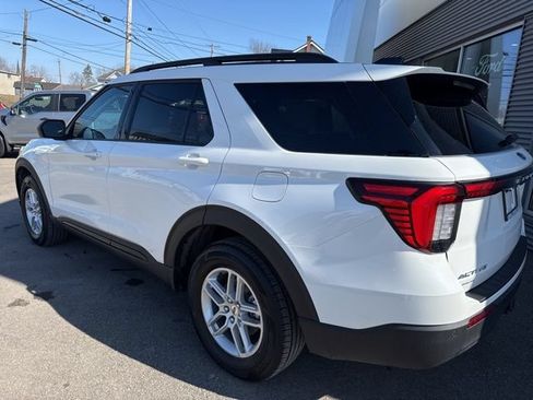 New 2026 Ford Explorer Active AWD/4WD image 8