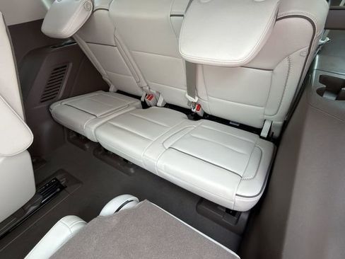 Used 2022 GMC Yukon Denali w/ Max Trailering Package image 31