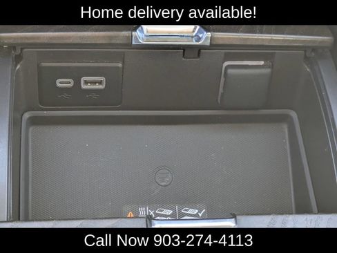 Used 2023 GMC Yukon XL Denali AWD/4WD image 24