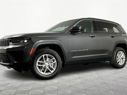New 2025 Jeep Grand Cherokee Laredo X