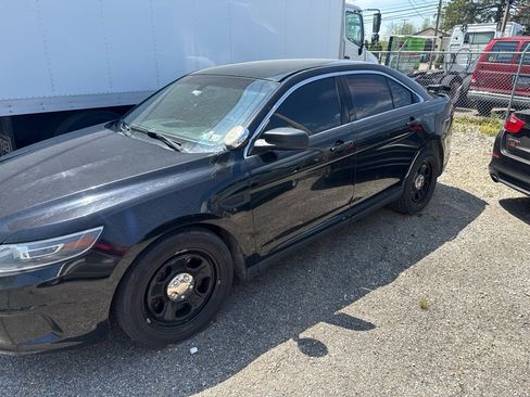 Used 2015 Ford Taurus Police Interceptor FWD image 2