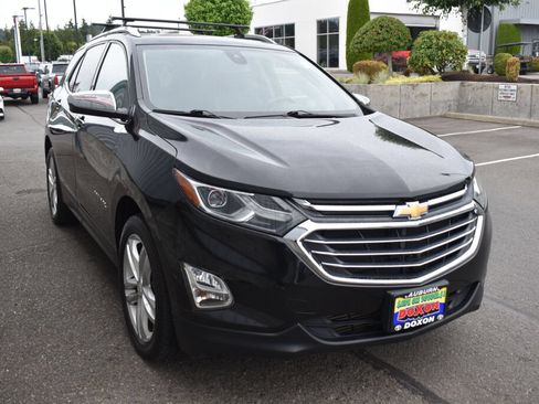 Used 2018 Chevrolet Equinox Premier AWD/4WD image 3