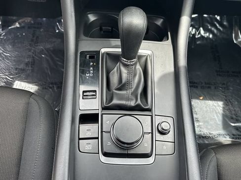 Used 2025 MAZDA MAZDA3 s FWD image 19