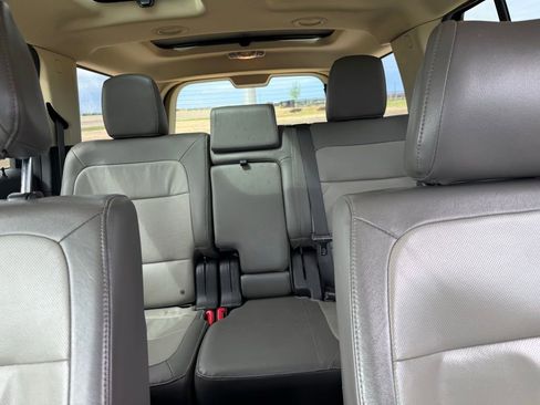 Used 2016 Ford Flex SEL w/ Equipment Group 202A image 21