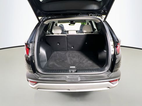 Used 2025 Hyundai Tucson SEL FWD image 34